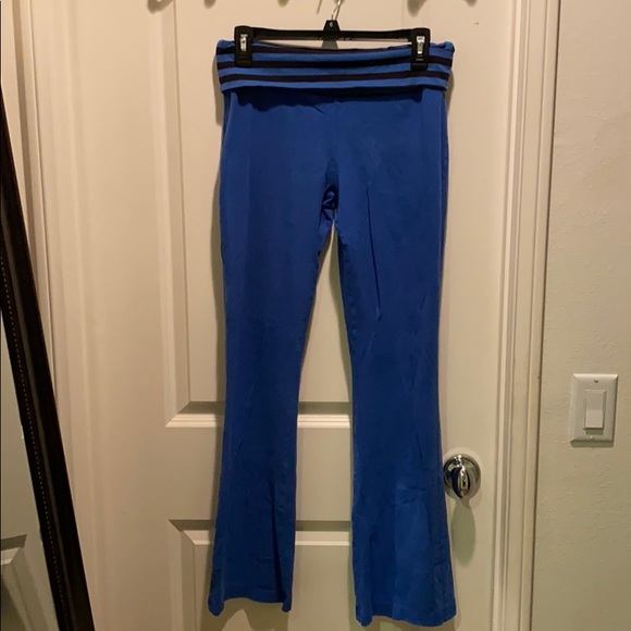 mossimo flare yoga pants